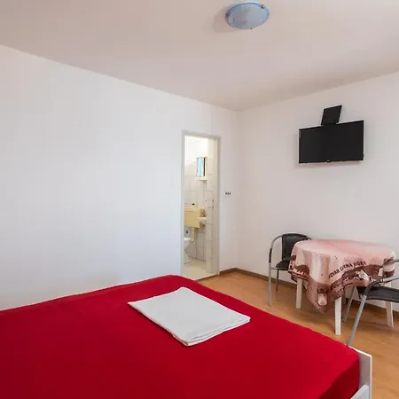 Guest House Duce *