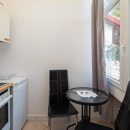 Guest House Duce Duće