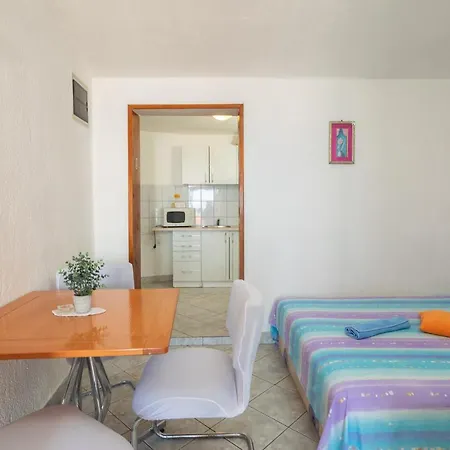 Guest House Duce *